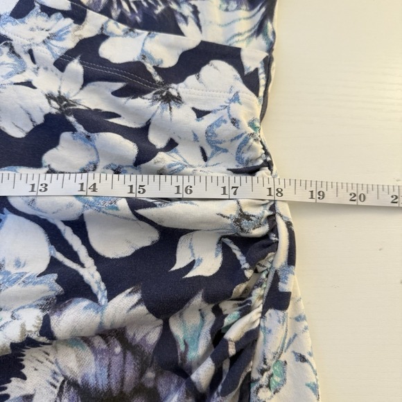Soft Surroundings Blue Floral Shapely Anywhere Faux Wrap Dress Size Large Spring - Picture 9 of 10